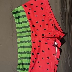 WOMENS Feed me fight me shorts size L